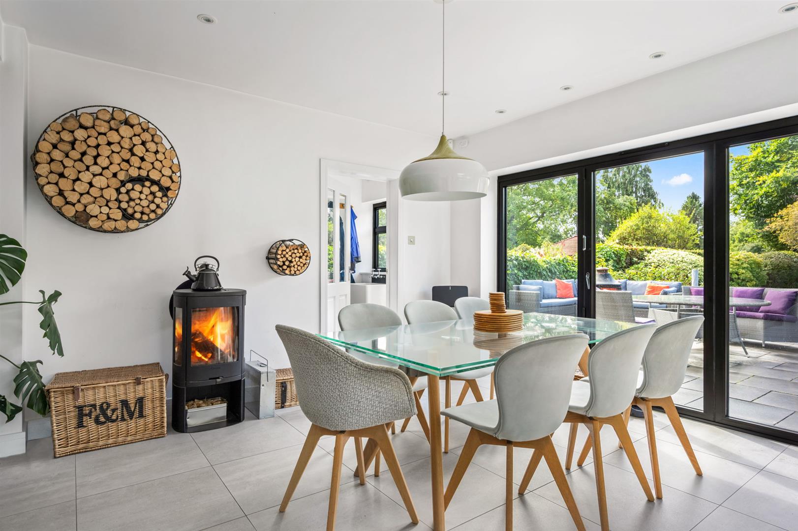 Kennylands Road, Sonning Common, Reading